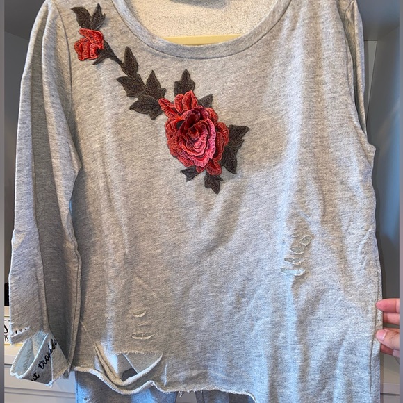 Sweatsuit both pieces included - Picture 16 of 16